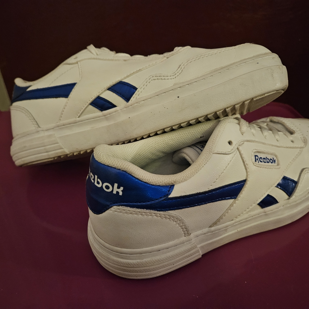 Reebok Women's White and Blue Sneakers